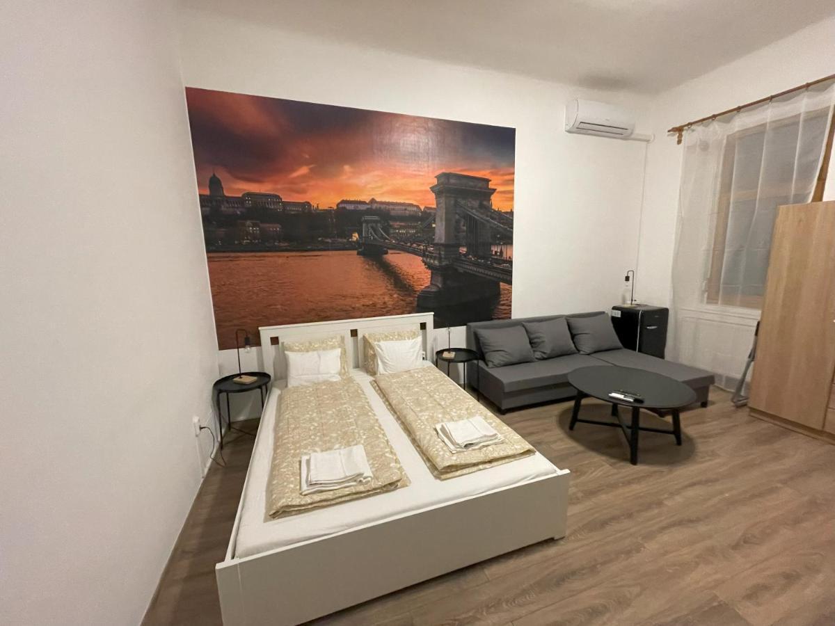 Mano Guesthouse Budapest Exteriör bild