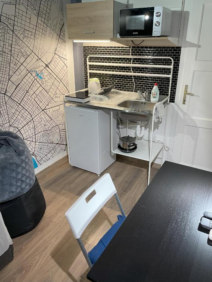 Mano Guesthouse Budapest Exteriör bild